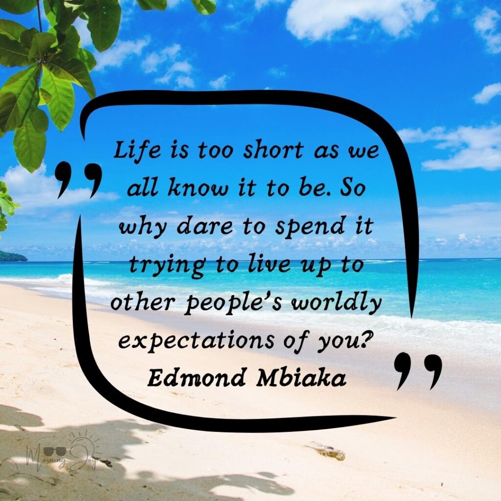 Inspiring Short Life Quotes in Mesmerizing Pictures 83 remember life is short quotes-3