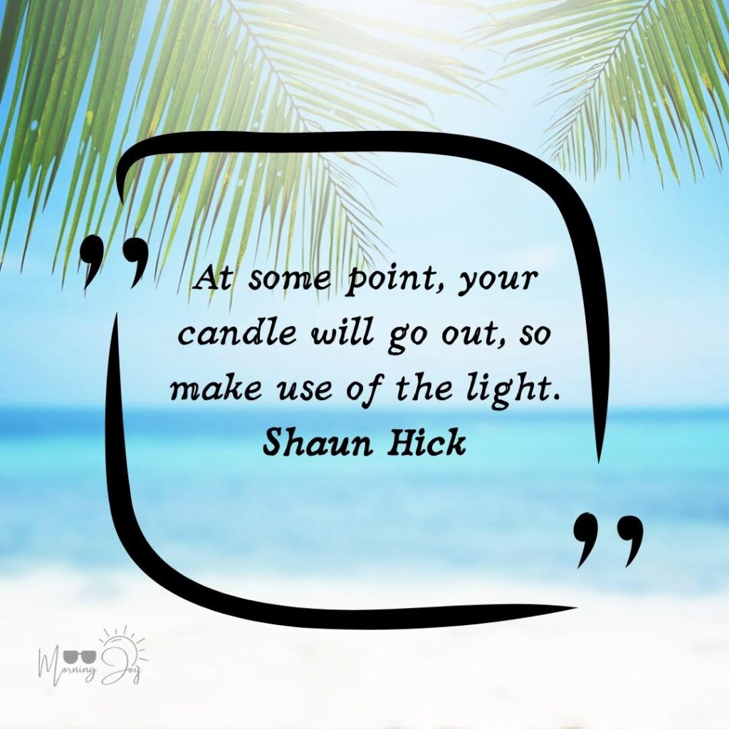 Inspiring Short Life Quotes in Mesmerizing Pictures 53 life is short quotes spend it with the ones you love-33